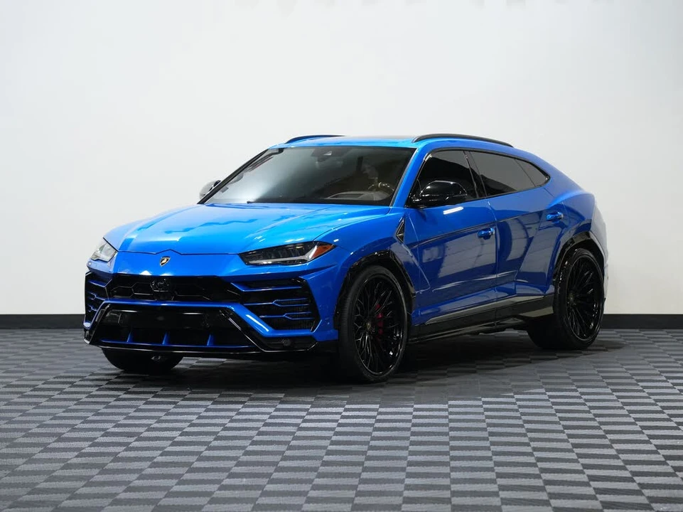 2019 Lamborghini Urus - Image 3 of 31