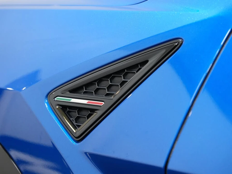 2019 Lamborghini Urus - Image 21 of 31
