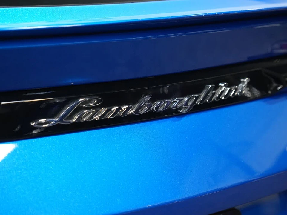 2019 Lamborghini Urus - Image 19 of 31