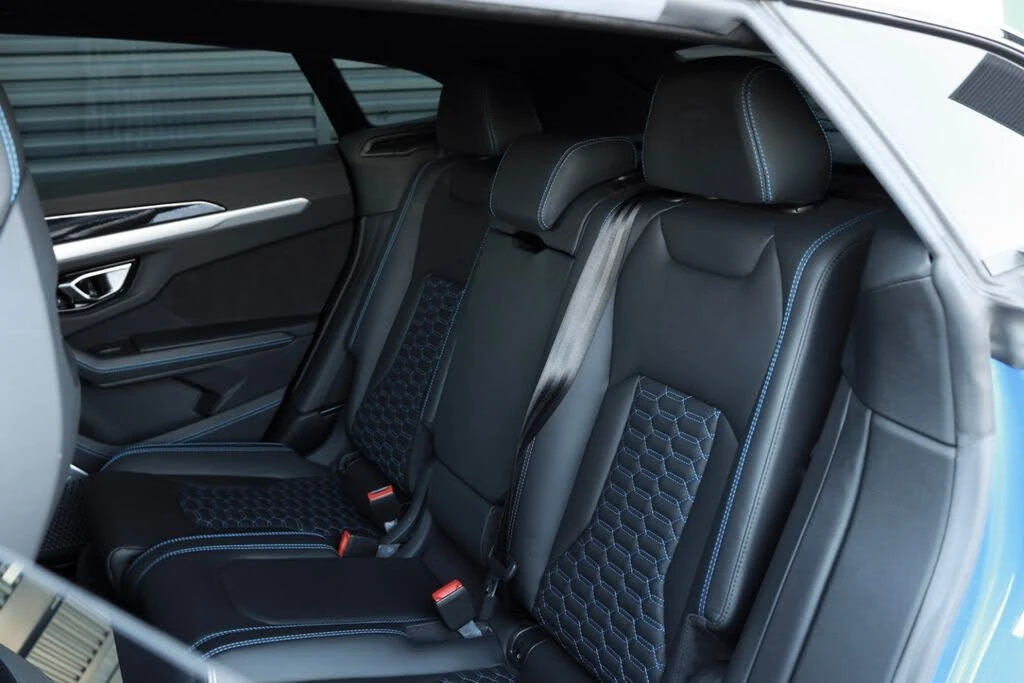 2019 Lamborghini Urus - Image 31 of 31