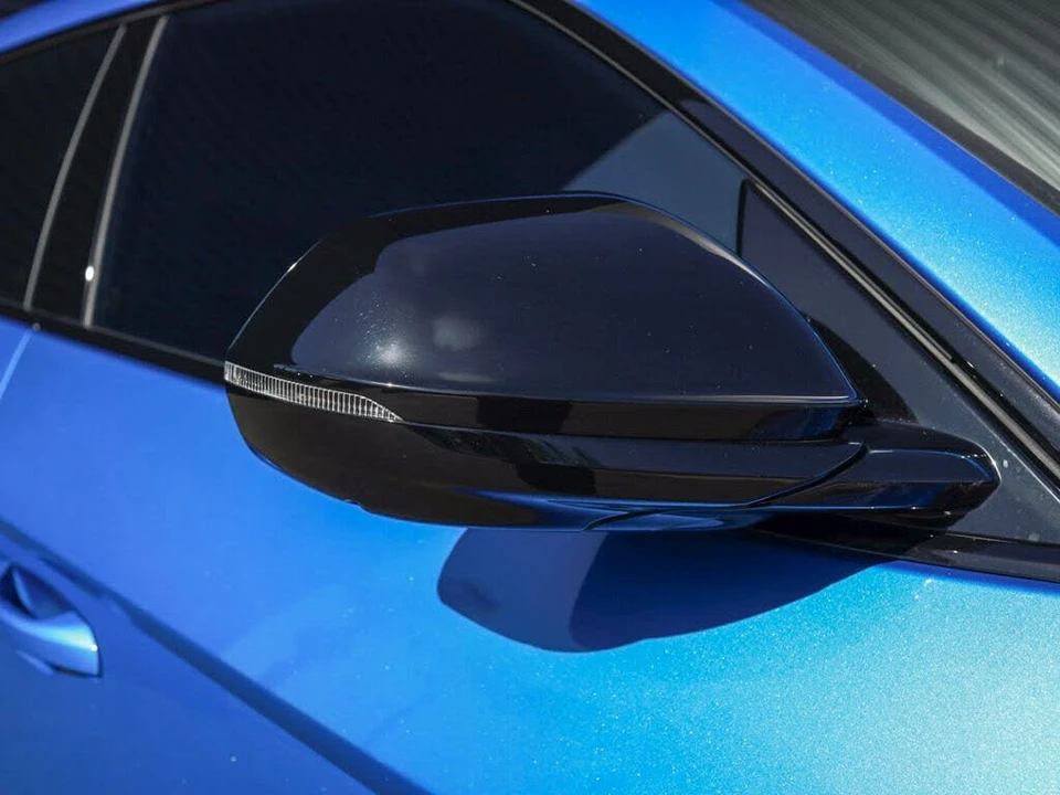 2019 Lamborghini Urus - Image 13 of 31