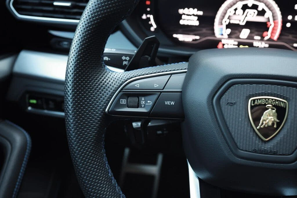 2019 Lamborghini Urus - Image 20 of 31