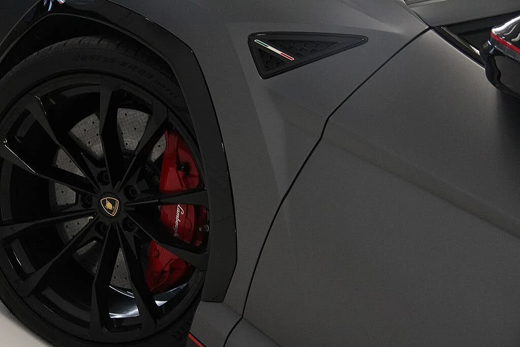 2019 Lamborghini Urus - Image 24 of 31