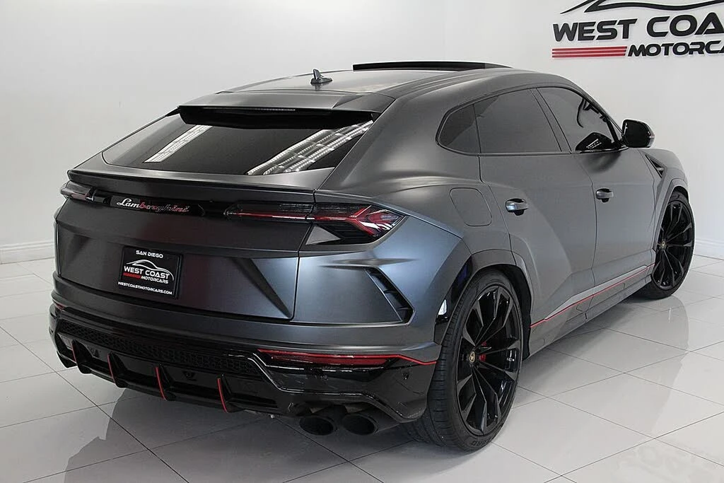 2019 Lamborghini Urus - Image 11 of 31