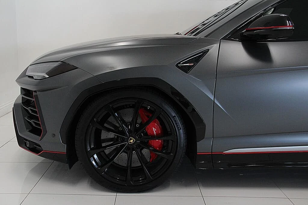 2019 Lamborghini Urus - Image 16 of 31