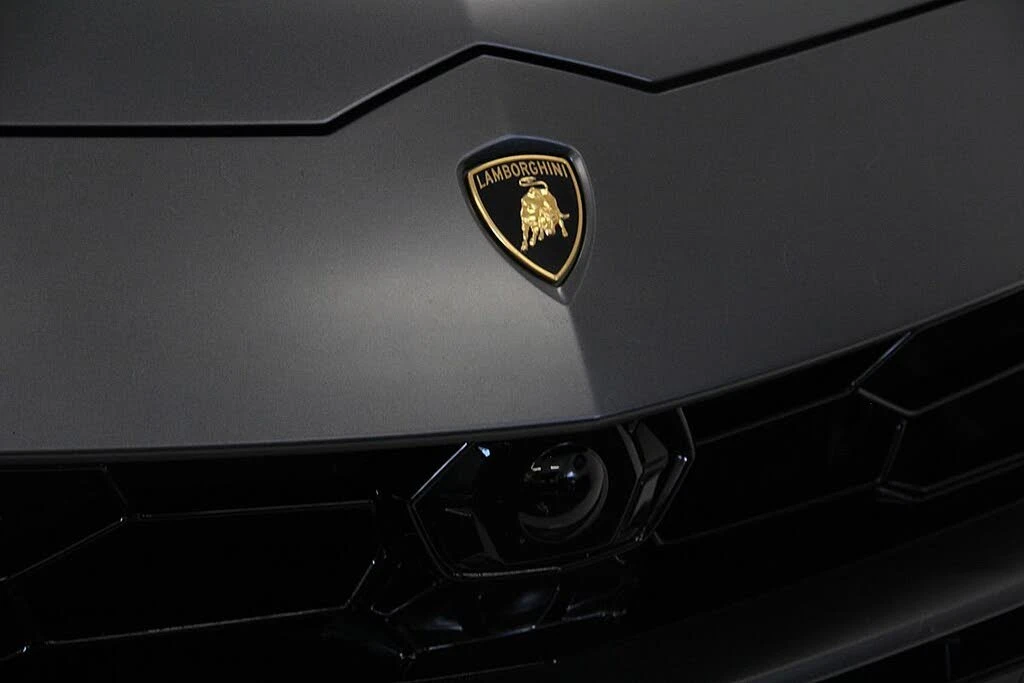 2019 Lamborghini Urus - Image 26 of 31