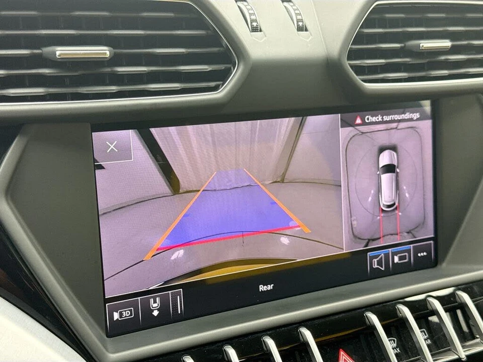 2019 Lamborghini Urus - Image 15 of 31