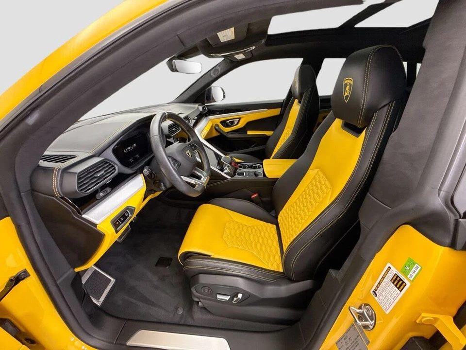 2019 Lamborghini Urus - Image 18 of 31