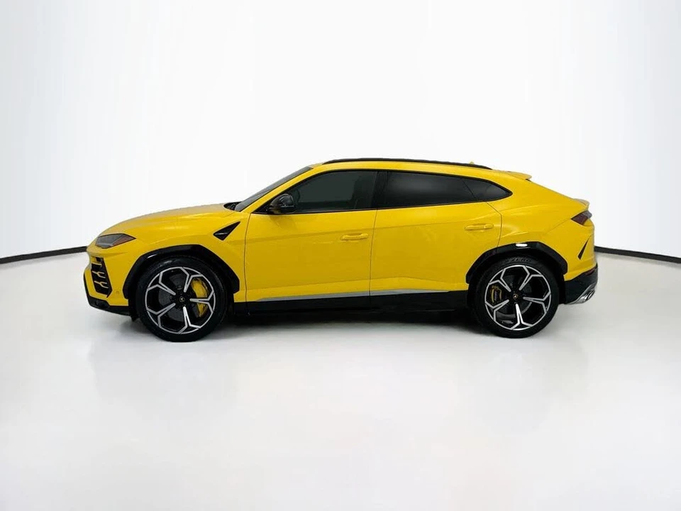 2019 Lamborghini Urus - Image 8 of 31