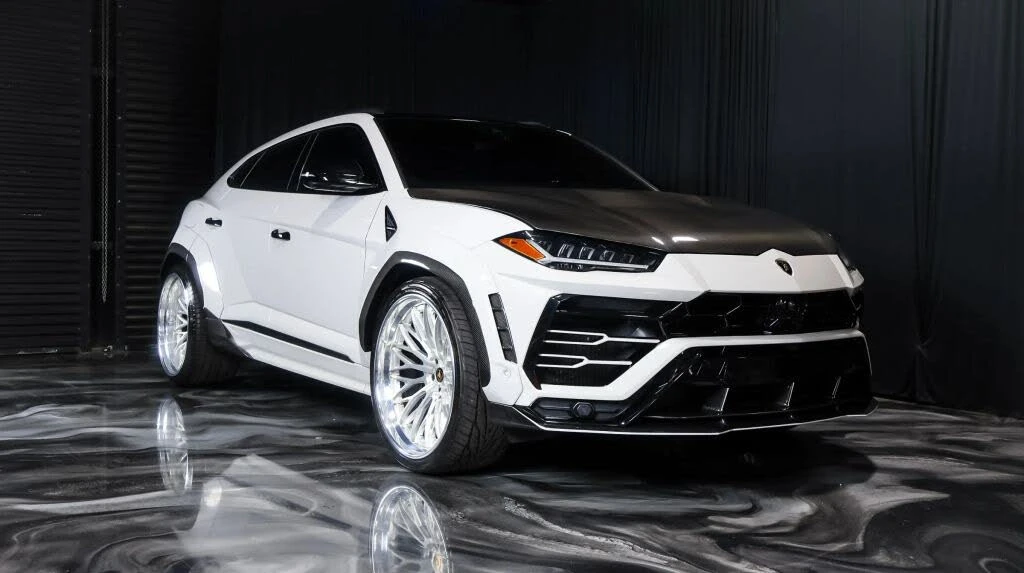 2019 Lamborghini Urus - Image 10 of 31