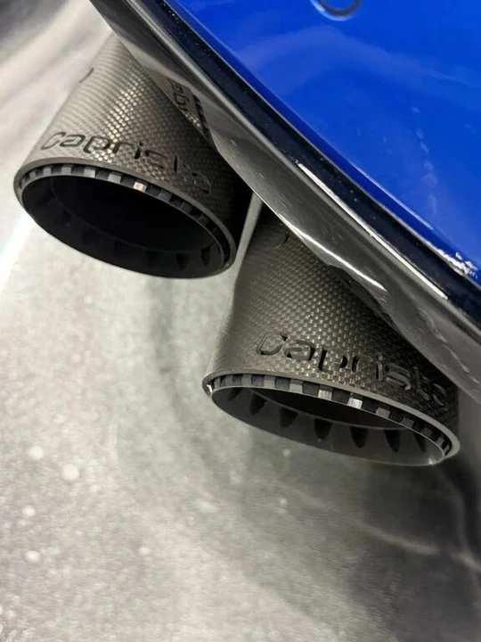 2019 Lamborghini Urus - Image 2 of 31