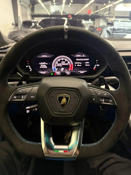 2019 Lamborghini Urus - Image 3 of 31