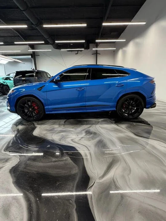 2019 Lamborghini Urus - Image 10 of 31