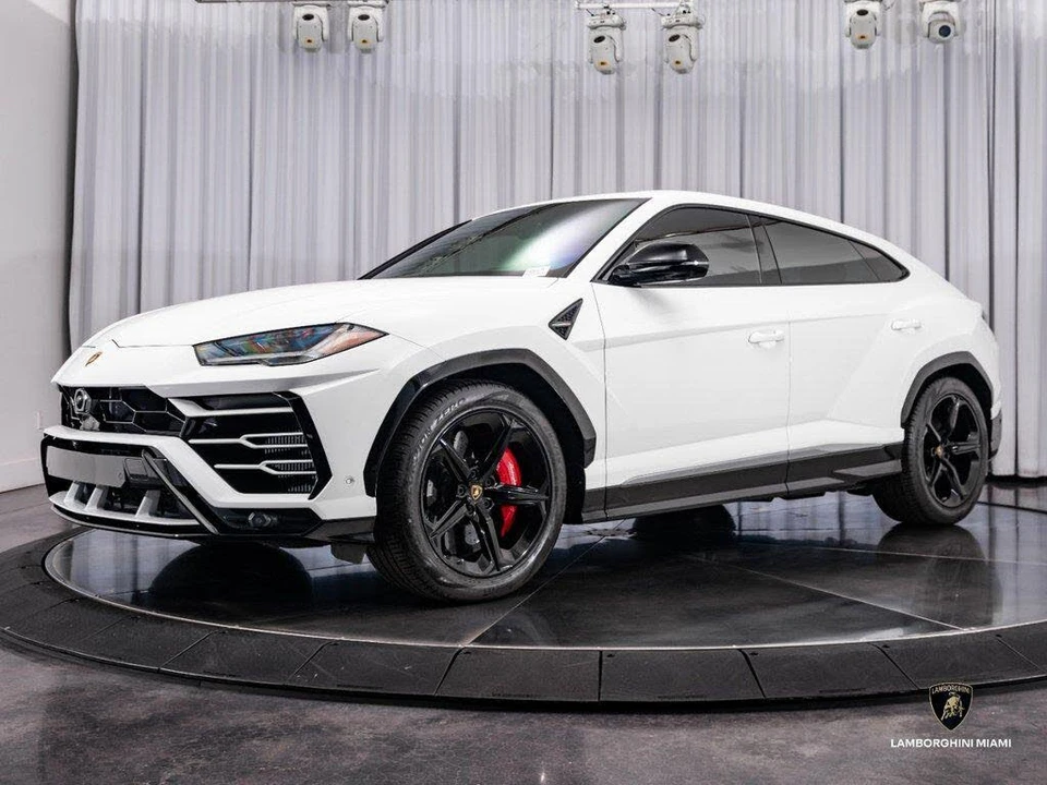 2019 Lamborghini Urus - Image 4 of 31