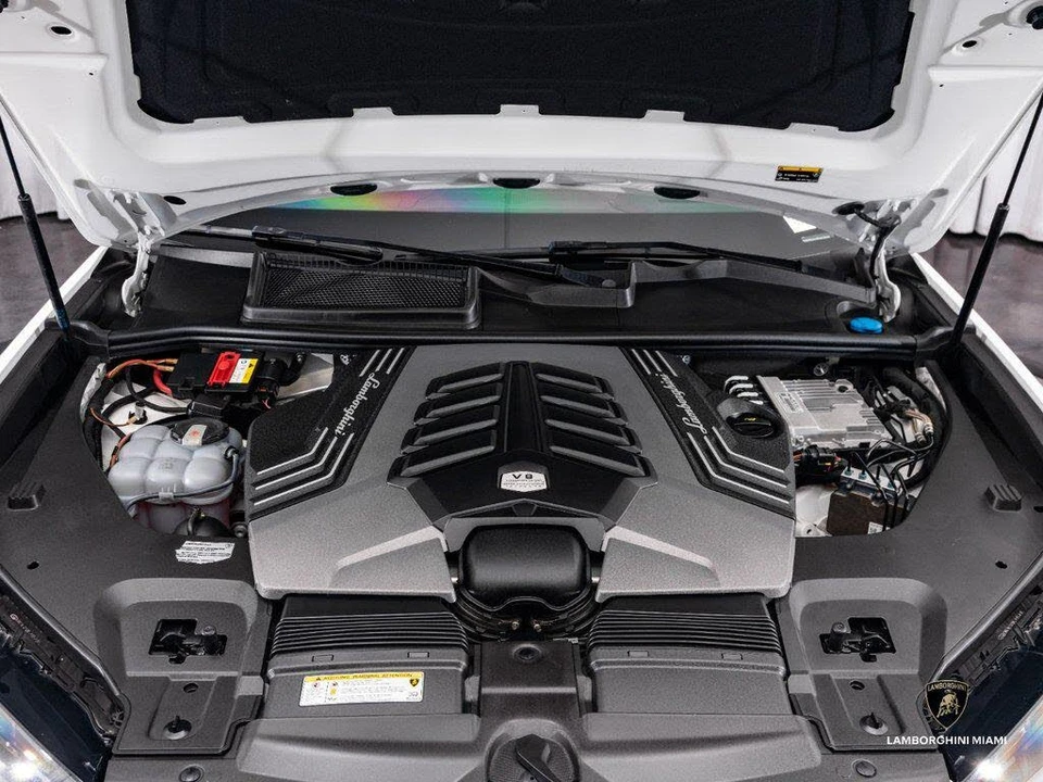 2019 Lamborghini Urus - Image 27 of 31