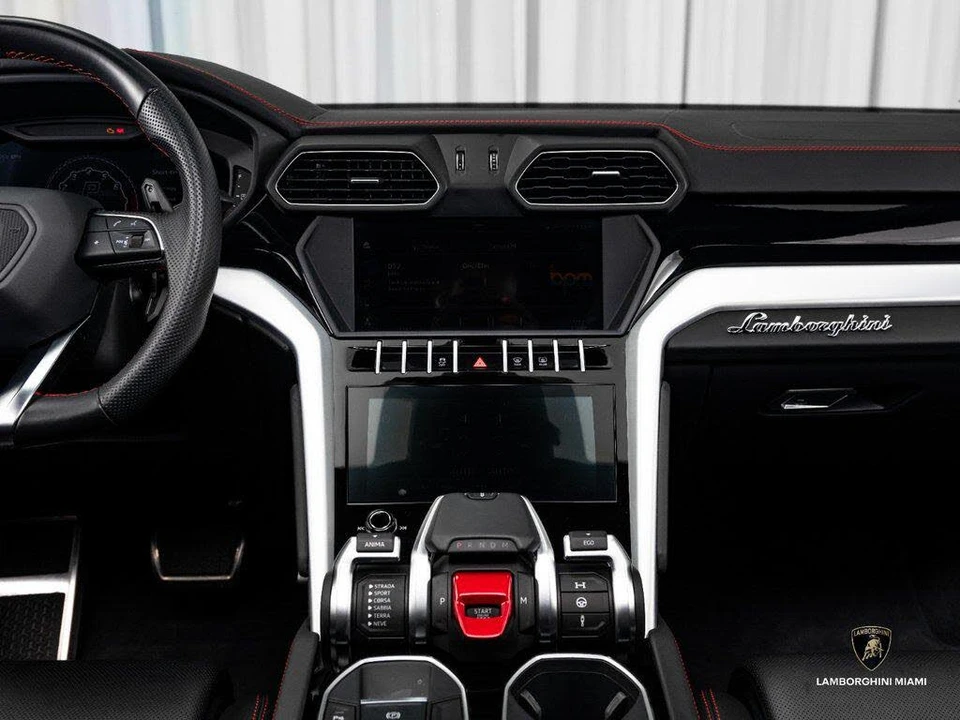 2019 Lamborghini Urus - Image 25 of 31