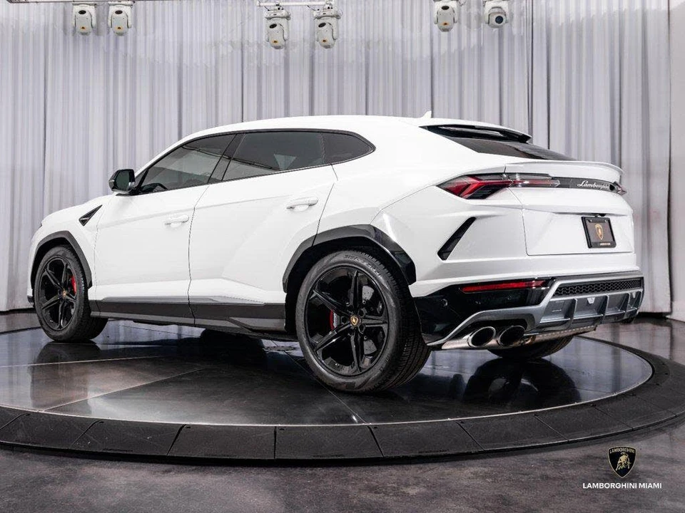 2019 Lamborghini Urus - Image 8 of 31