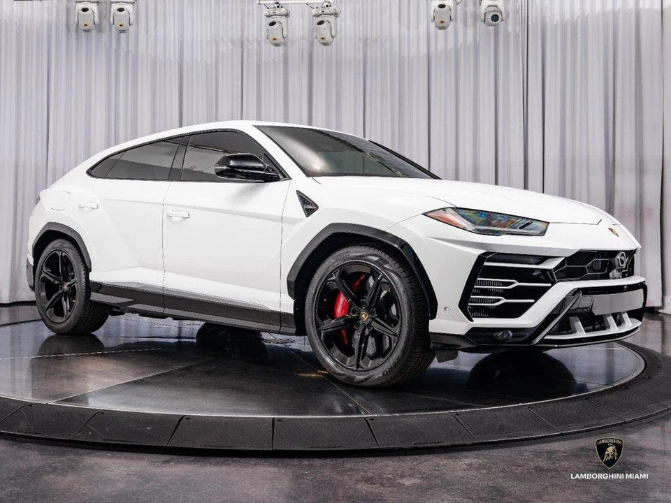 2019 Lamborghini Urus - Image 16 of 31