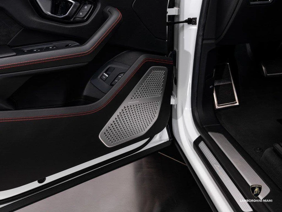 2019 Lamborghini Urus - Image 19 of 31