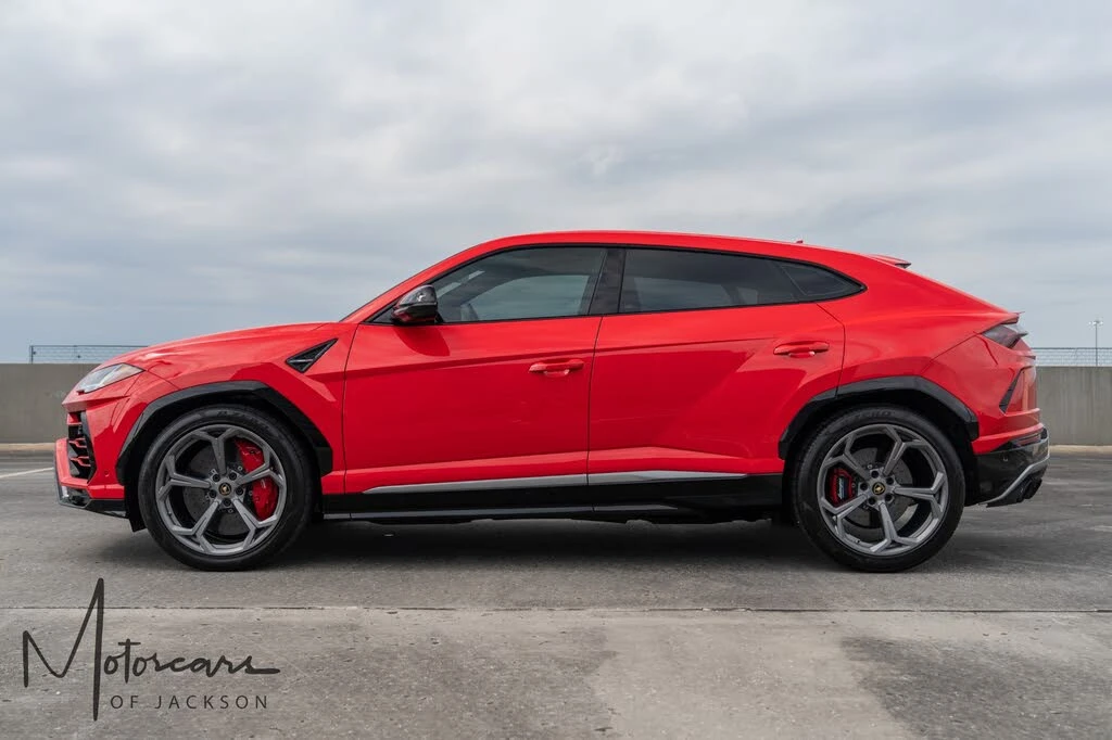 2019 Lamborghini Urus - Image 8 of 31