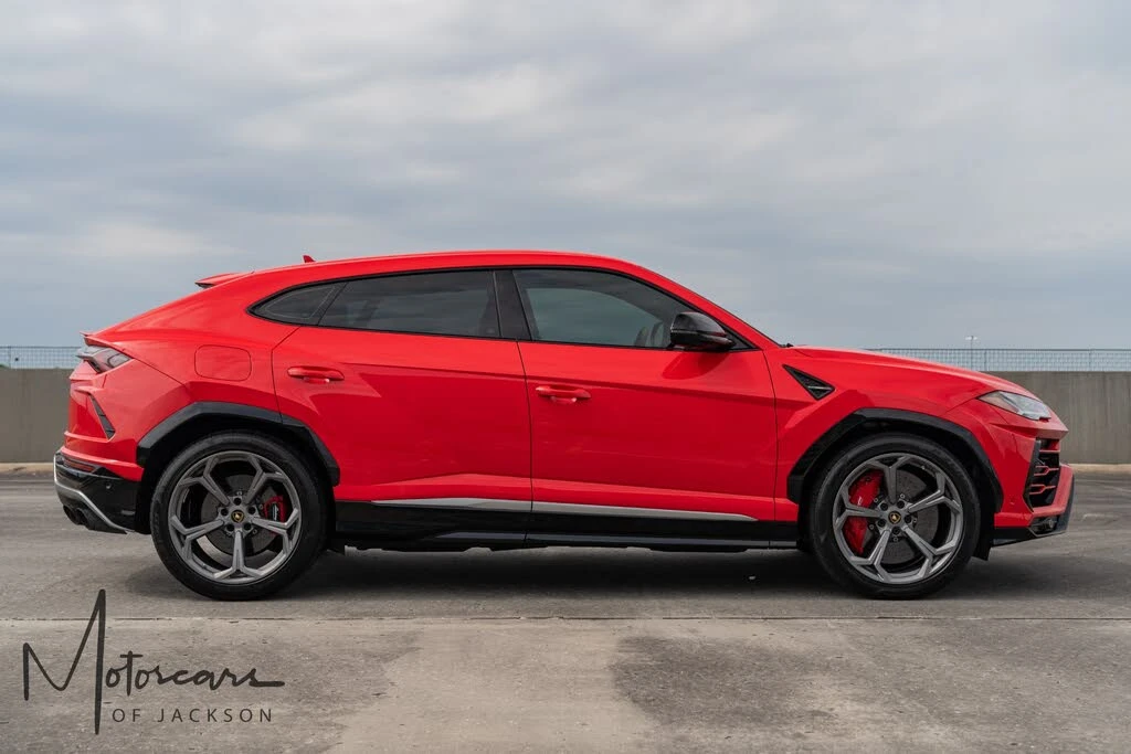 2019 Lamborghini Urus - Image 9 of 31