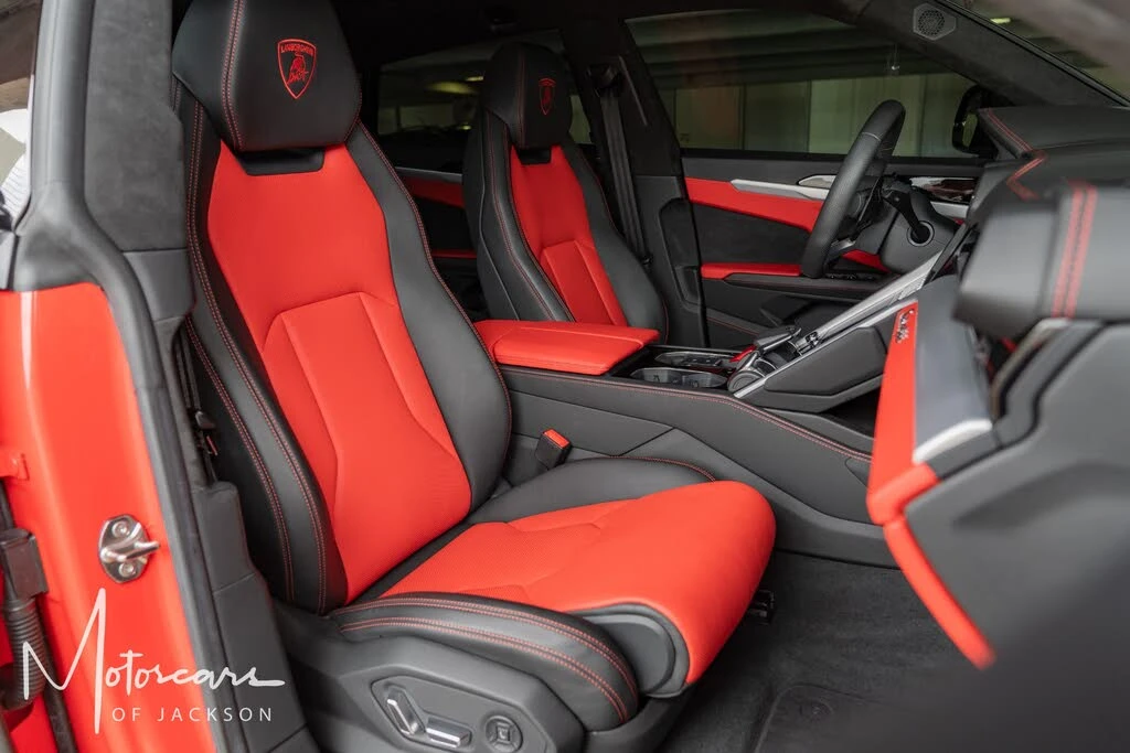 2019 Lamborghini Urus - Image 15 of 31