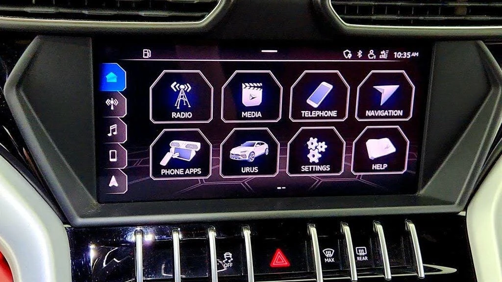 2019 Lamborghini Urus - Image 25 of 31