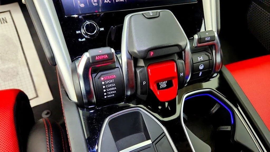 2019 Lamborghini Urus - Image 22 of 31