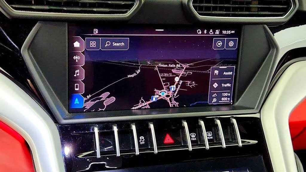 2019 Lamborghini Urus - Image 26 of 31