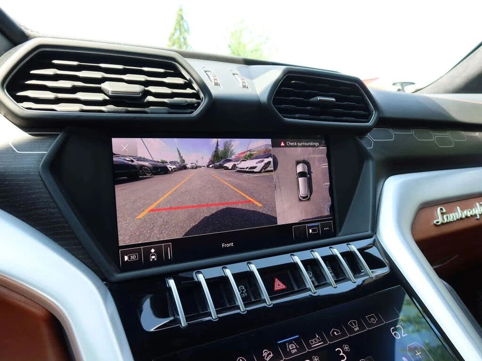 2019 Lamborghini Urus - Image 15 of 30