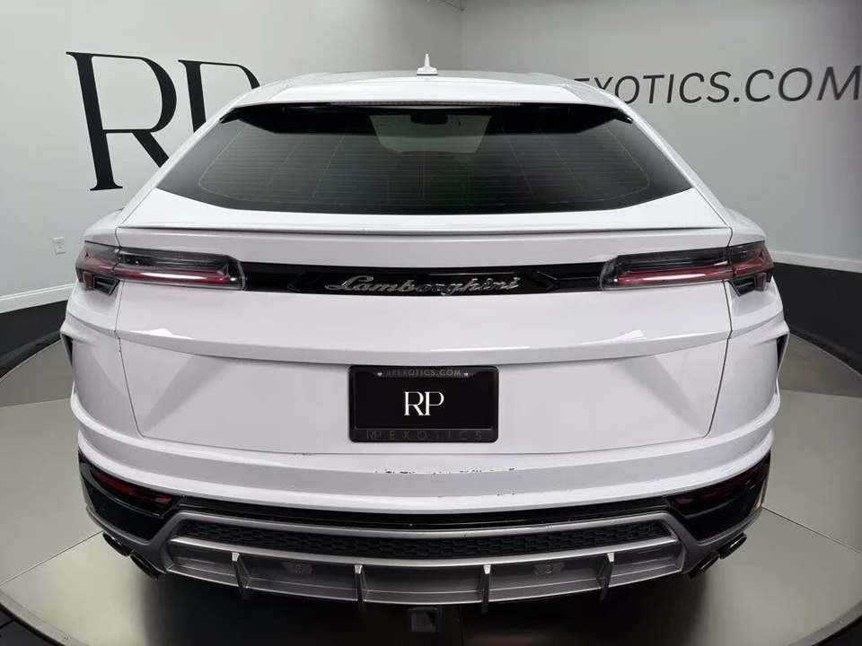 2019 Lamborghini Urus - Image 14 of 26