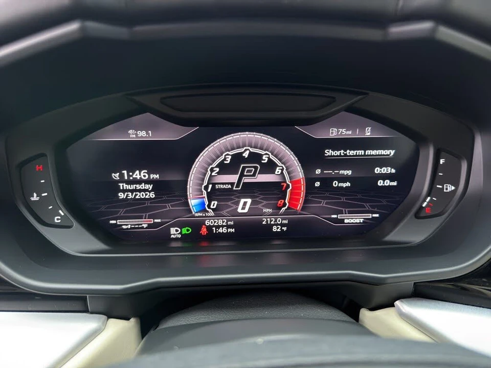 2019 Lamborghini Urus - Image 25 of 26