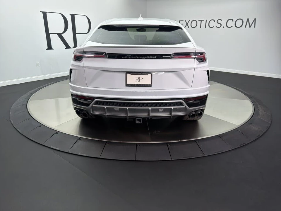 2019 Lamborghini Urus - Image 5 of 26