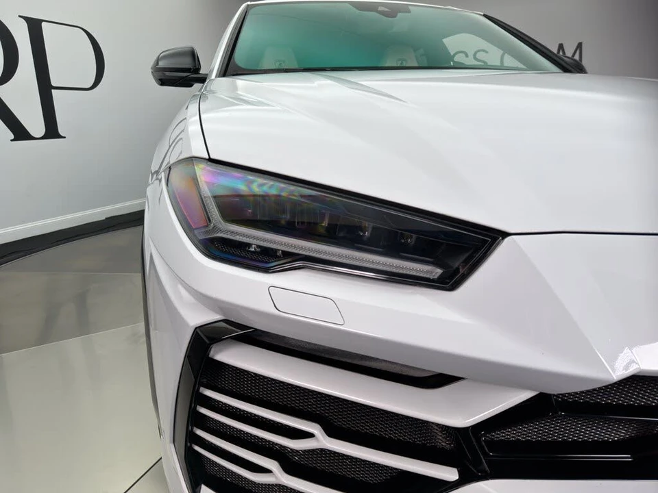 2019 Lamborghini Urus - Image 13 of 26