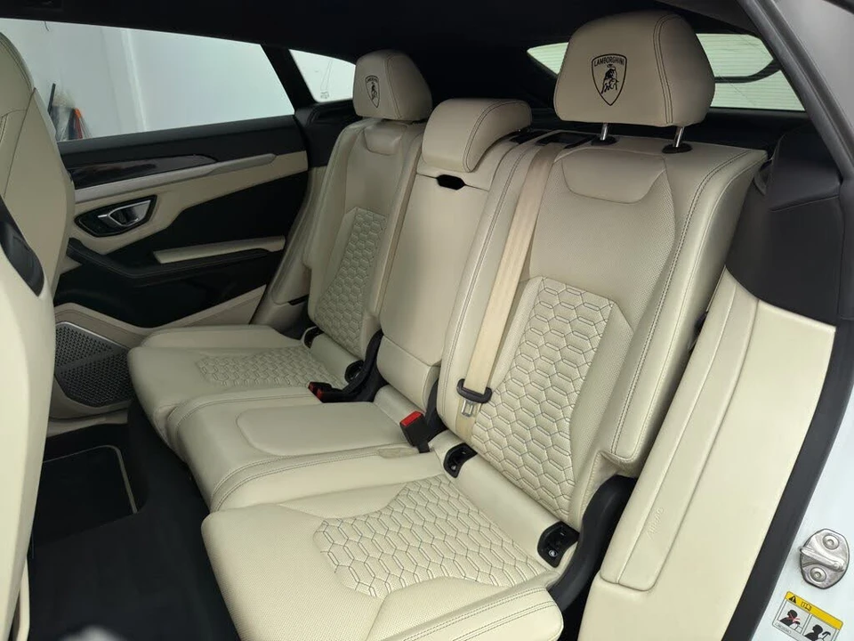 2019 Lamborghini Urus - Image 20 of 26