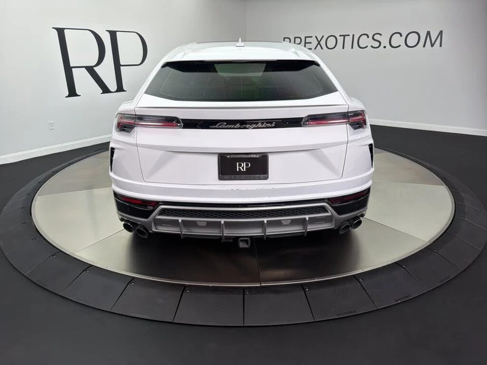 2019 Lamborghini Urus - Image 8 of 26
