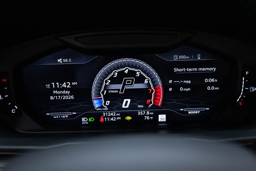2019 Lamborghini Urus - Image 13 of 31