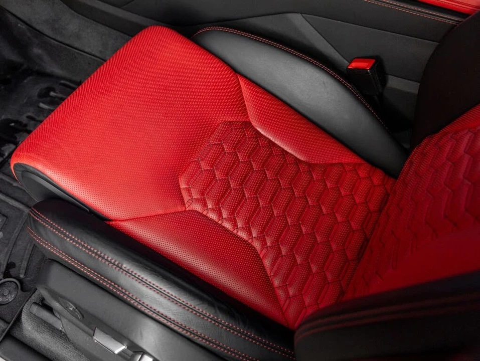 2019 Lamborghini Urus - Image 23 of 31