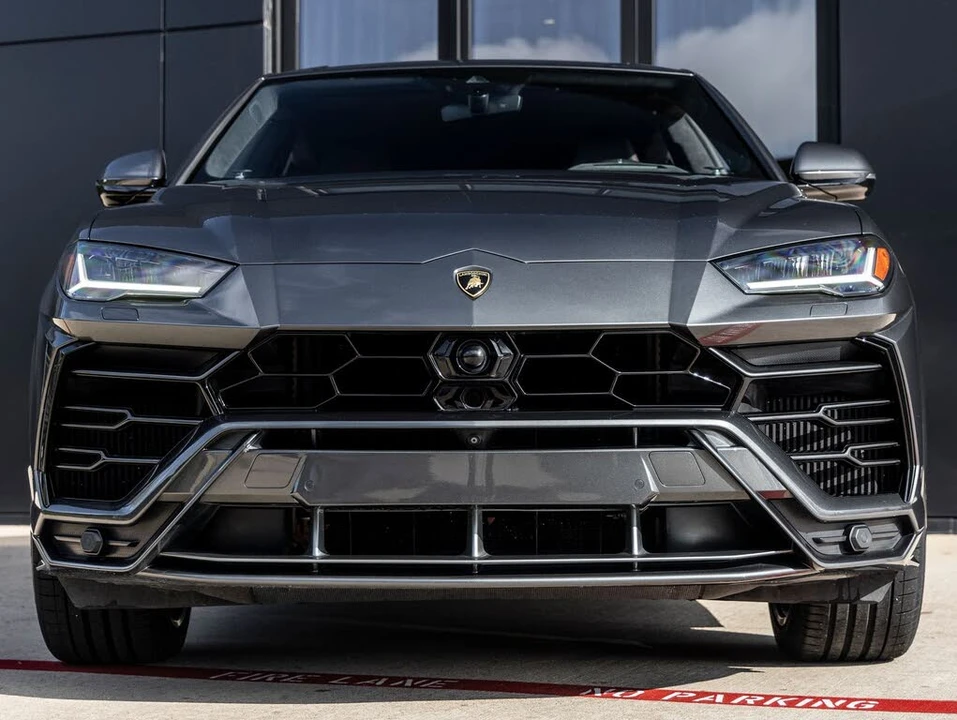 2019 Lamborghini Urus - Image 4 of 31