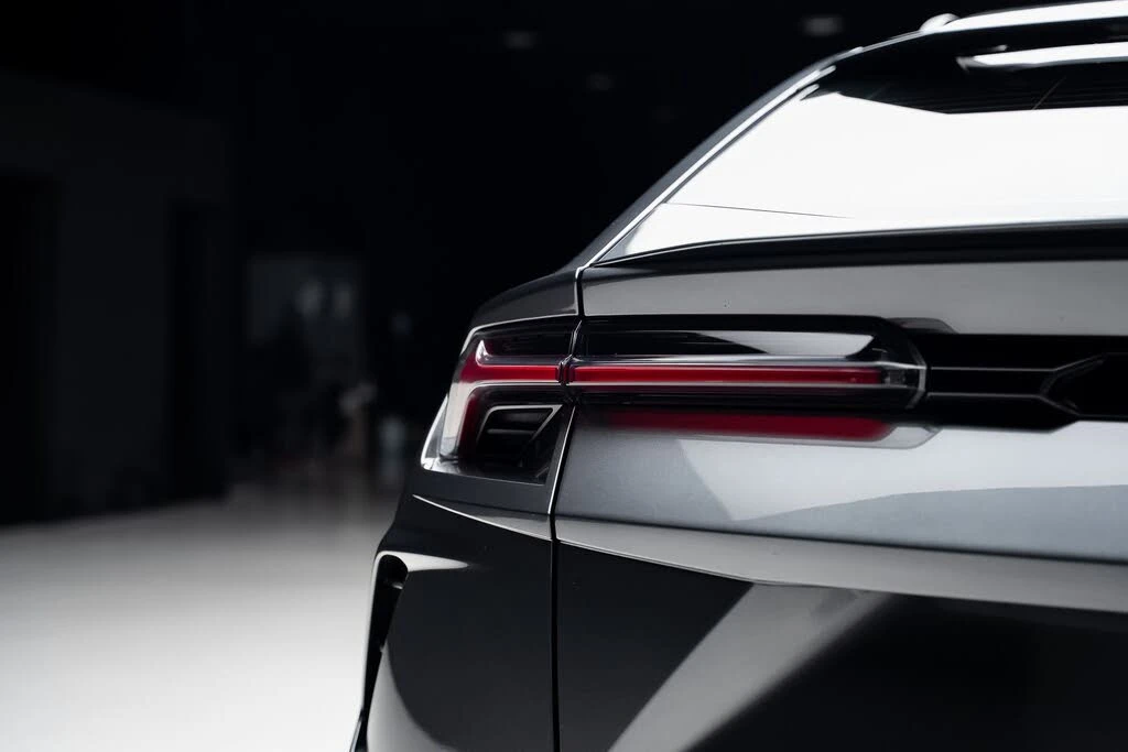 2019 Lamborghini Urus - Image 28 of 31