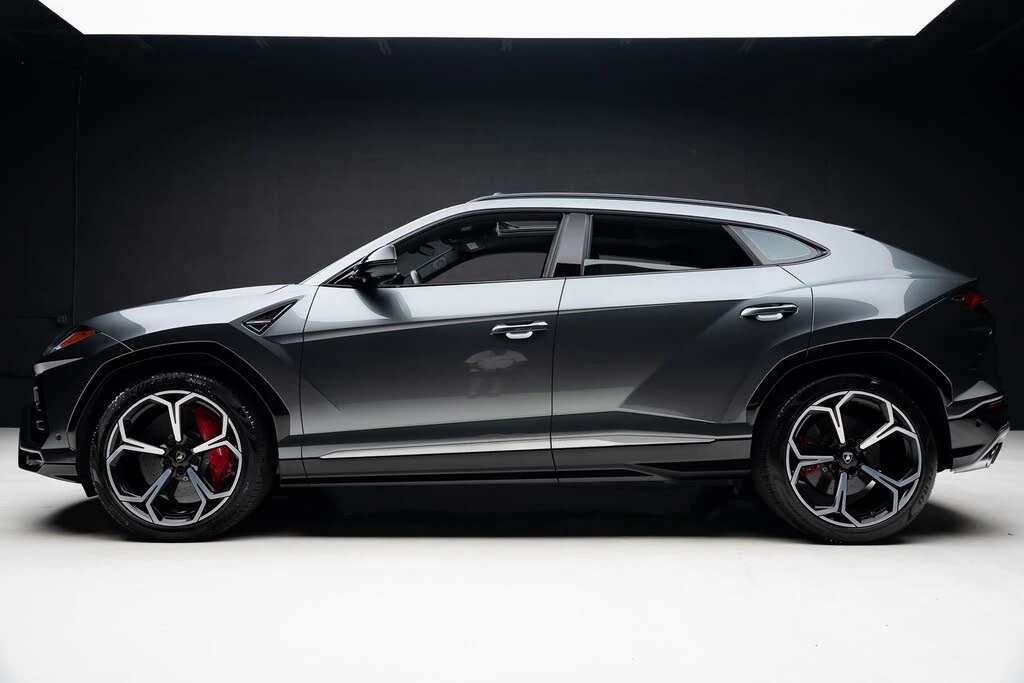2019 Lamborghini Urus - Image 18 of 31