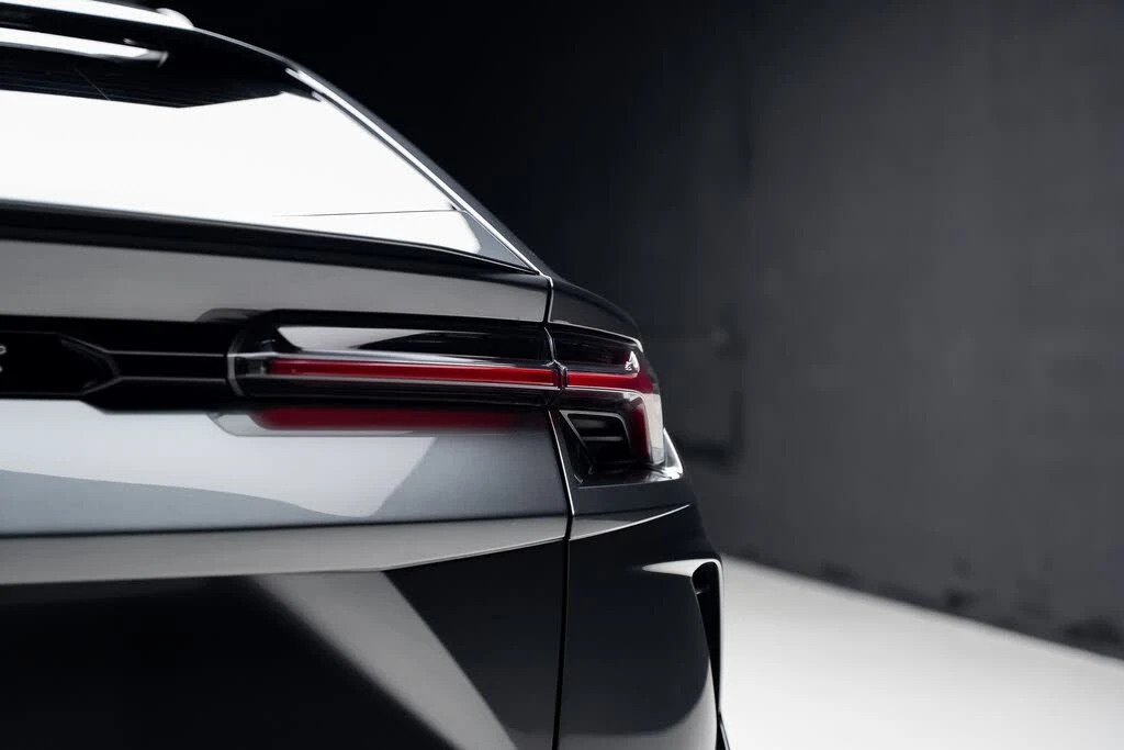 2019 Lamborghini Urus - Image 29 of 31