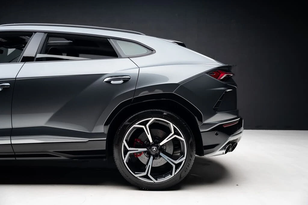 2019 Lamborghini Urus - Image 21 of 31