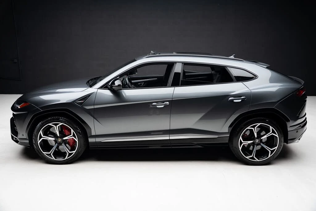 2019 Lamborghini Urus - Image 17 of 31