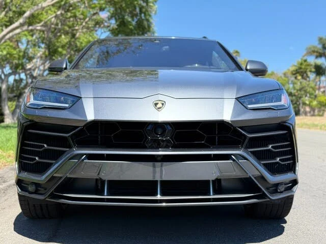 2019 Lamborghini Urus - Image 12 of 31
