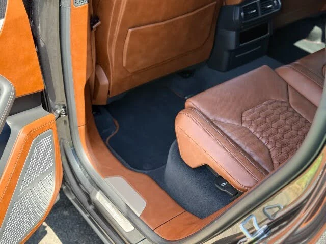 2019 Lamborghini Urus - Image 31 of 31