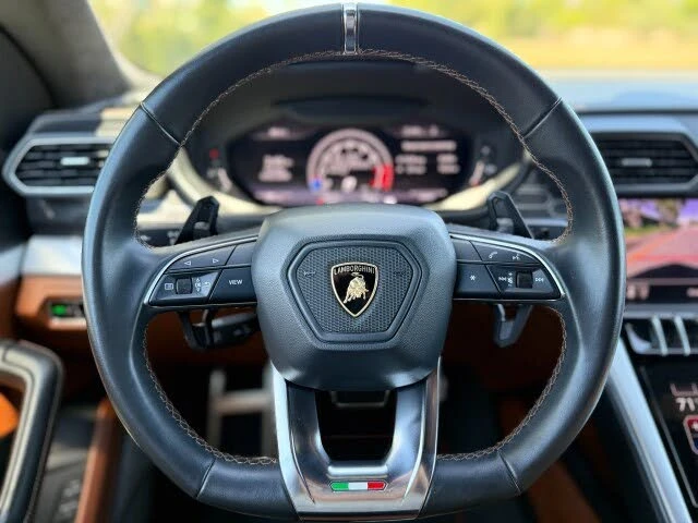2019 Lamborghini Urus - Image 21 of 31