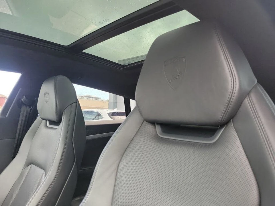 2019 Lamborghini Urus - Image 27 of 29