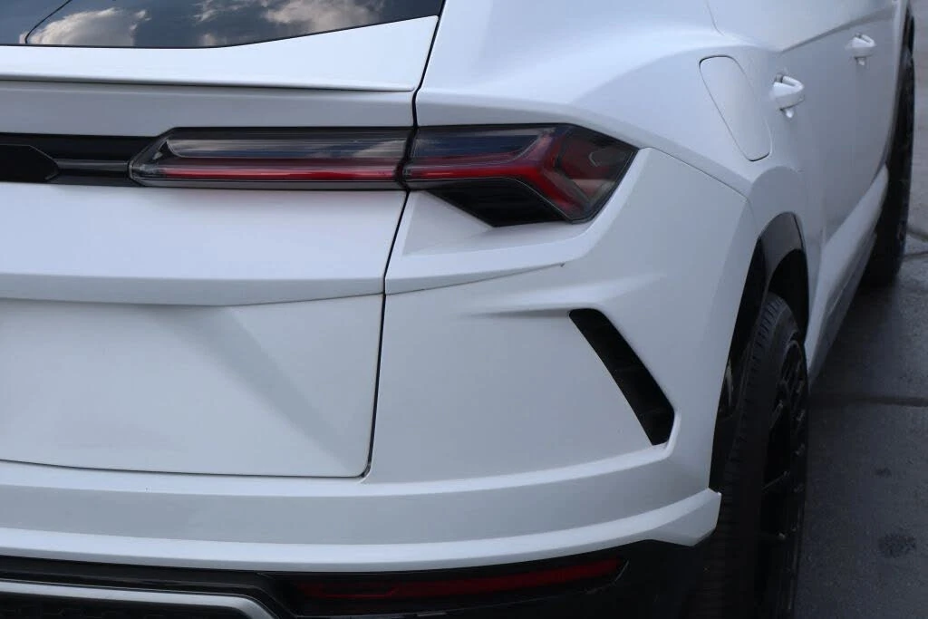 2019 Lamborghini Urus - Image 8 of 31
