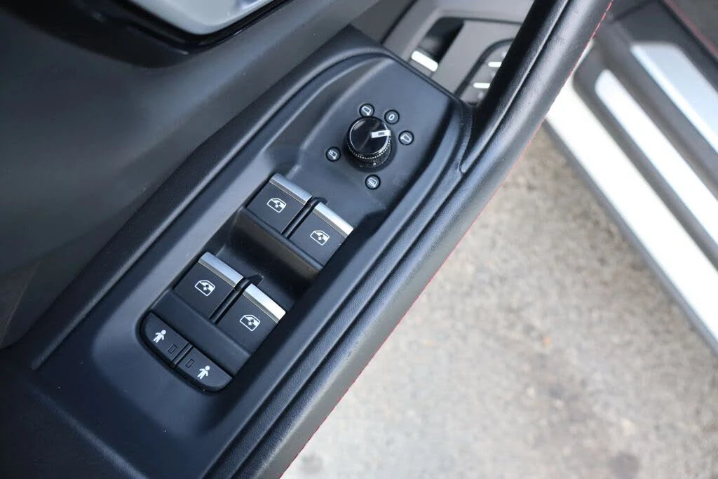 2019 Lamborghini Urus - Image 20 of 31
